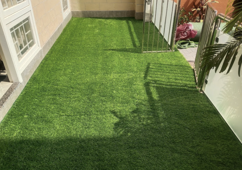 Outdoor Balcony Artificial Grass Turf